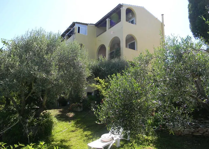 Efterpi 公寓