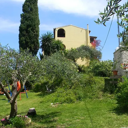 Efterpi 아파트 콘토칼리