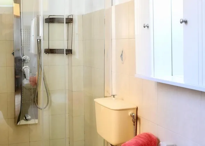 Daire Efterpi Kontokali